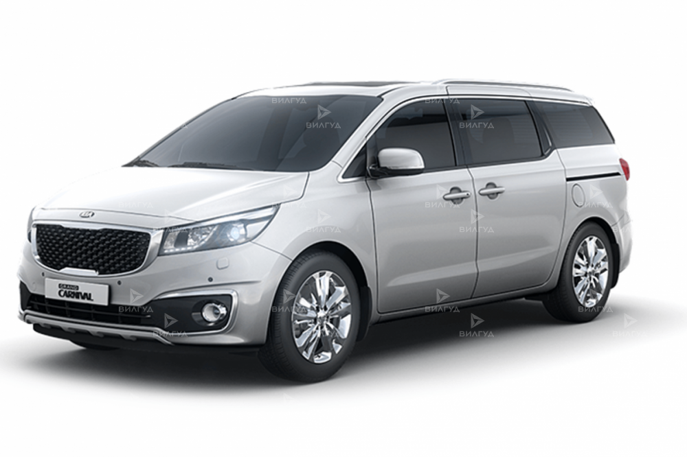 Замена водяного насоса KIA Carnival в Саратове